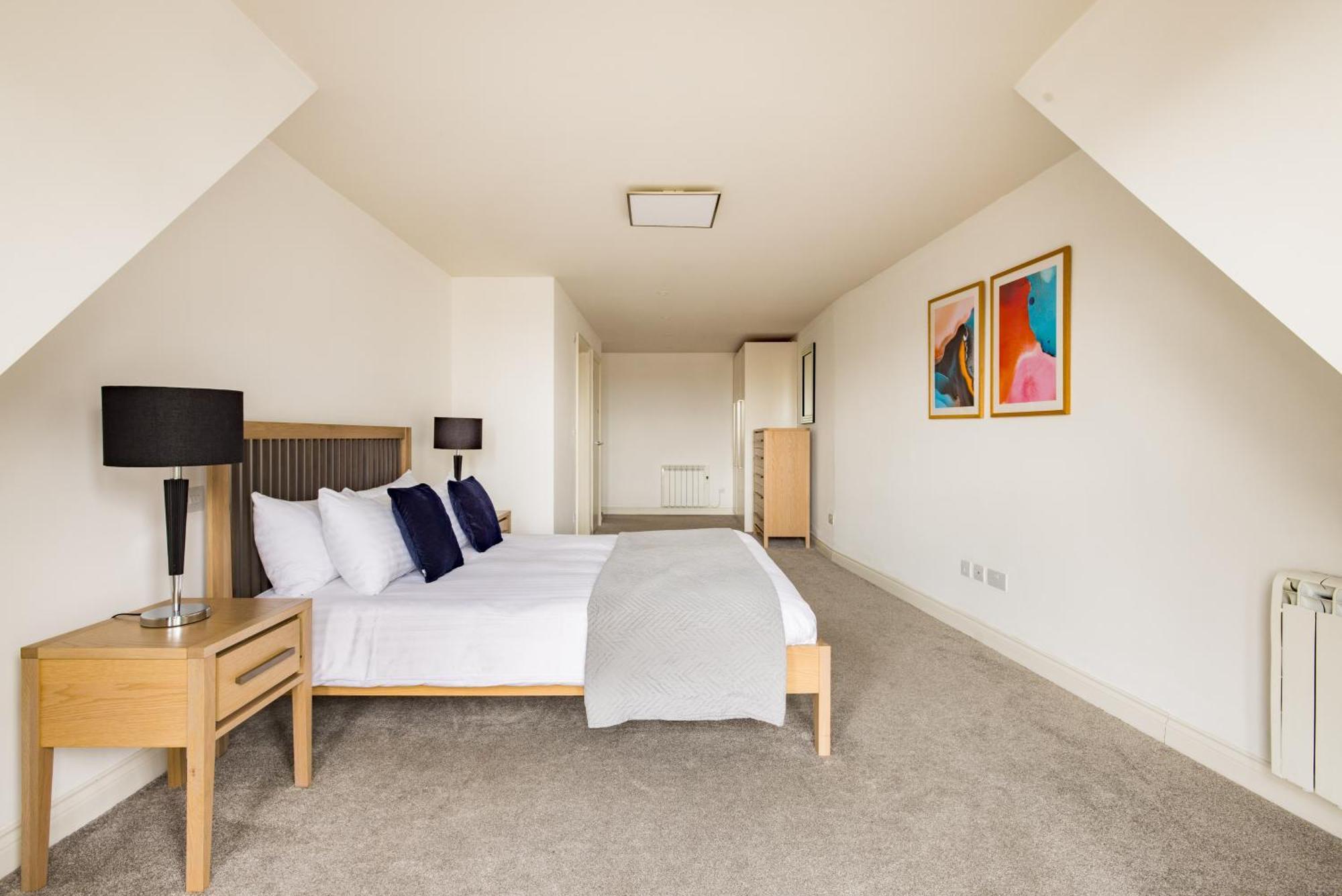 Charles Hope Staines Centre Apartment Exterior photo
